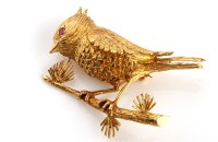 Lot 818 - Boucheron, Paris: a gold bird pattern brooch,...