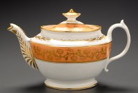 Lot 336 - A Flight and Barr teapot, late 18th Century,...