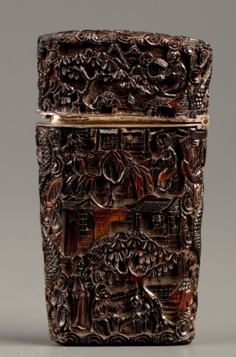 Lot 436 - A carved tortoiseshell necessaire, early 19th...