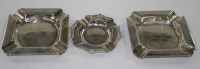 Lot 482 - A pair of George VI ashtrays, by Mappin & Webb,...