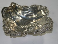 Lot 551 - An Edwardian shell pattern dish, by Walker &...