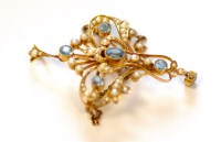 Lot 734 - An Edwardian aquamarine and pearl...