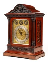 Lot 1215 - An Edwardian mahogany chiming bracket clock,...