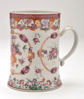 Lot 464 - Large Chinese famille rose tankard, painted...