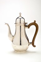 Lot 566 - A George V coffee pot, by C.M. Harris & Sons...