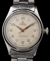 Lot 739 - Rolex Oyster Royal: a manual wind stainless...