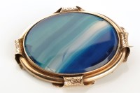 Lot 814 - A Victorian banded blue agate and yellow metal...