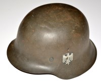 Lot 1041 - A German Second World War Kriegsmarine helmet,...