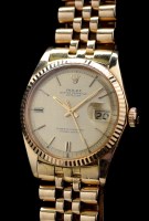 Lot 639 - Rolex Oyster Perpetual Datejust: a gentleman's...