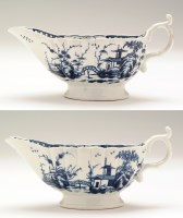 Lot 120 - Near pair of blue and white sauce boats,...