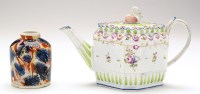Lot 253 - Pearlware diamond-shaped teapot and cover,...