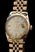 Lot 728 - Rolex Oyster Perpetual Datejust: a gentleman's...