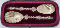 Lot 470 - A pair of Victorian silver apostle spoons, by...