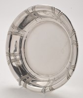 Lot 573 - An American sterling silver bowl, by Gorham...