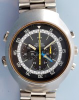 Lot 619 - Omega Flightmaster: a gentleman's chronograph...