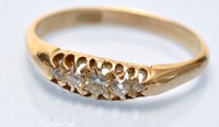 Lot 682 - A five stone diamond ring, the graduated old...