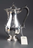 Lot 656 - An Edwardian hot water jug, by Huttons,...