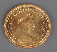 Lot 737 - An Elizabeth II gold sovereign, 1980.