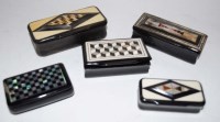 Lot 991 - A collection of five rectangular snuff boxes,...