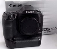 Lot 1144 - A Canon EOS 10d digital SLR camera in original...