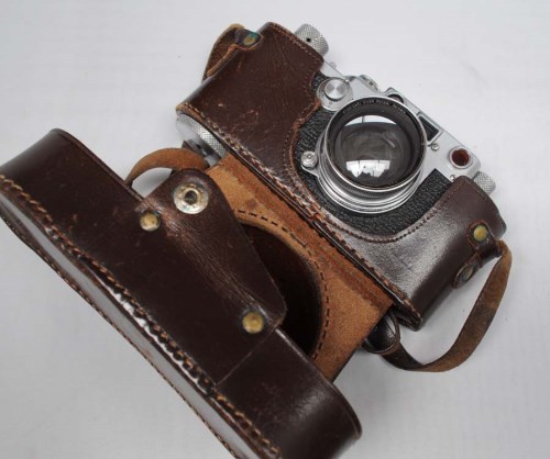 Lot 1192 - A Leica IIIc camera, serial no. 405794, fitted...