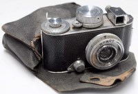 Lot 1228 - A Robot I miniature camera with spring motor...