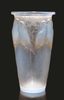 Lot 207 - Rene Lalique: ''Ceylan'' an opalescent vase...