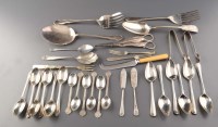 Lot 607 - Six George VI grapefruit spoons, by Harrison...