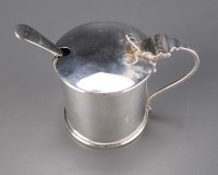 Lot 693 - An Edwardian silver mustard pot, by Haseler...