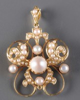 Lot 861 - A pearl and gold pendant brooch, circa 1890,...