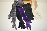 Lot 301 - Ladies' evening gloves, to include: black...