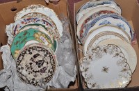 Lot 214 - A quantity of tea plates.