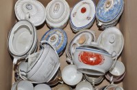 Lot 236 - A large quantity of tea cups and sucriers.