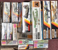 Lot 1020 - Matchbox 1/72 scale model kits, various sizes,...