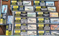 Lot 1026 - Heller 1/72 scale model kits, various aircraft...