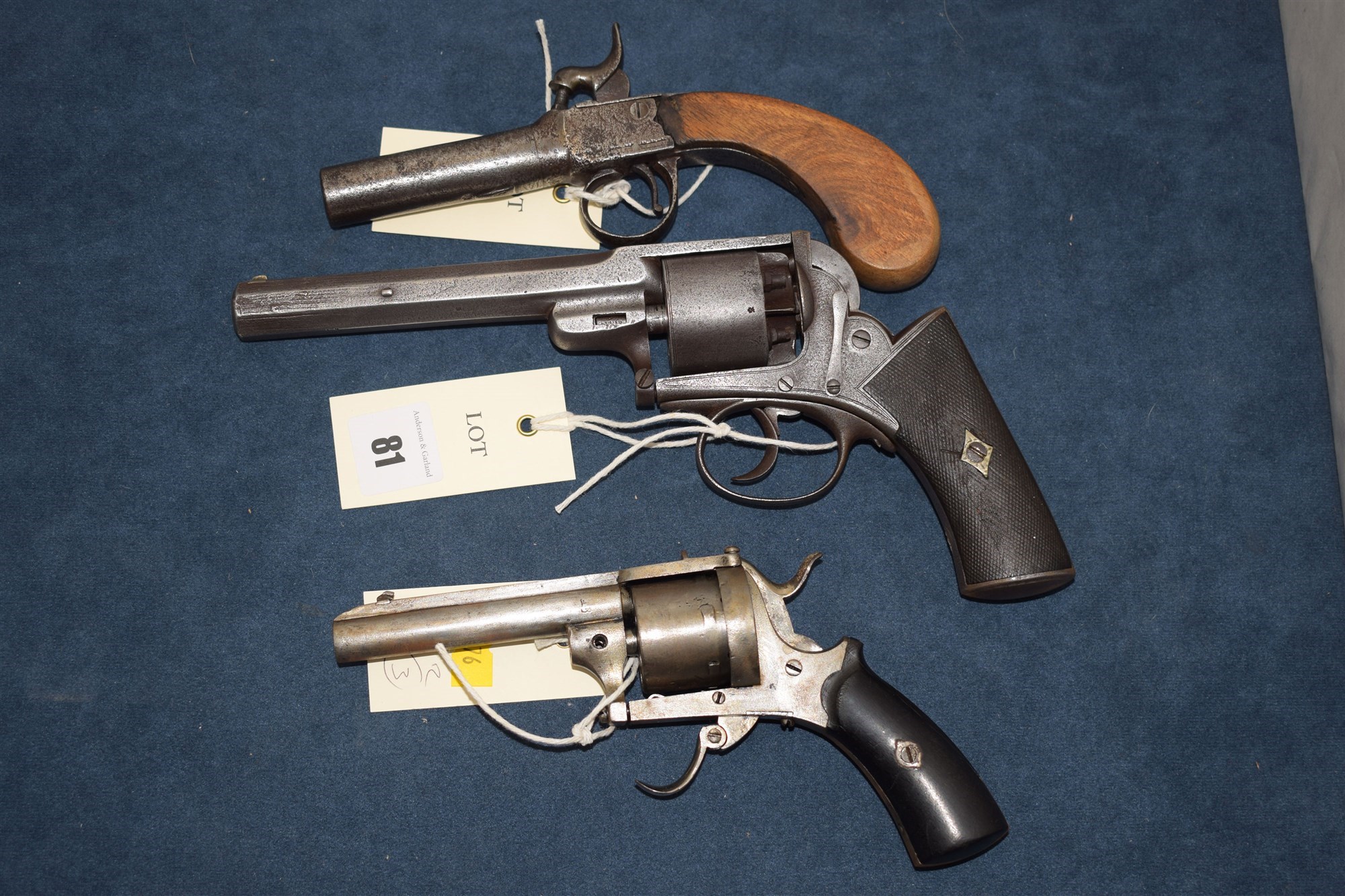 Lot 81 - A 19th Century percussion cap revolver by