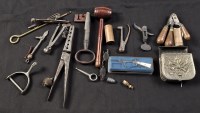 Lot 370 - Military objects, to include: bullet moulds, a...