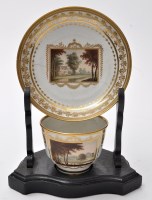 Lot 654 - Flight and Barr, Worcester 'Country House' cup...