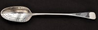 Lot 729 - A George III silver gravy strainer spoon, by...