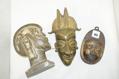 Lot 143 - West African tribal items, to include: a...