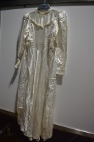 Lot 210 - A c.1940's cream wedding dress made from...
