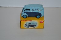 Lot 274 - Dinky Toys 465 Morris Commercial Van -...