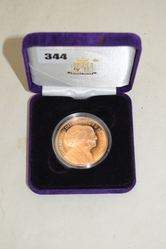Lot 344 - The 1947-2007 Queen's Diamond Wedding gold...