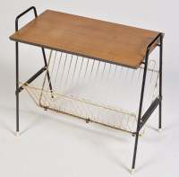 Lot 925 - A 1950's Atomic style magazine rack/table, 54...