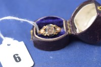 Lot 6 - A Victorian mourning ring, on yellow metal...