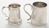 Lot 212 - A George III silver mug, by Henry Chawner,...