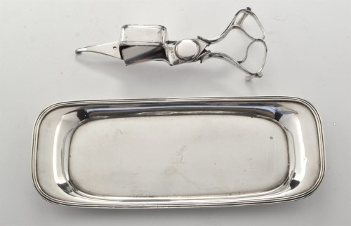 Lot 266 - A George III silver candle snuffer tray, by...