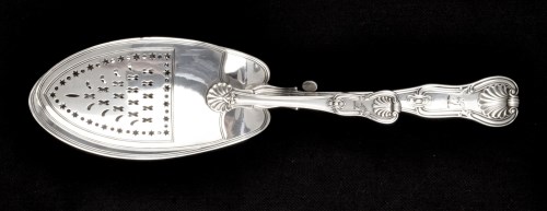 Lot 267 - A pair of George III silver fish serving tongs,...