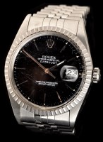 Lot 327 - Rolex Oyster Perpetual Datejust: a gentleman's...