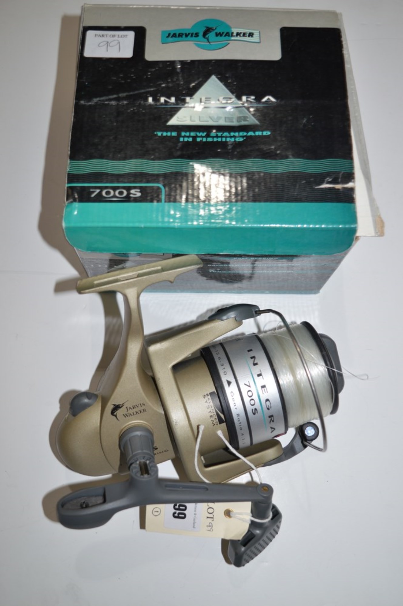 Lot 99 A JarvisWalker ''Integra Silver'' 700s